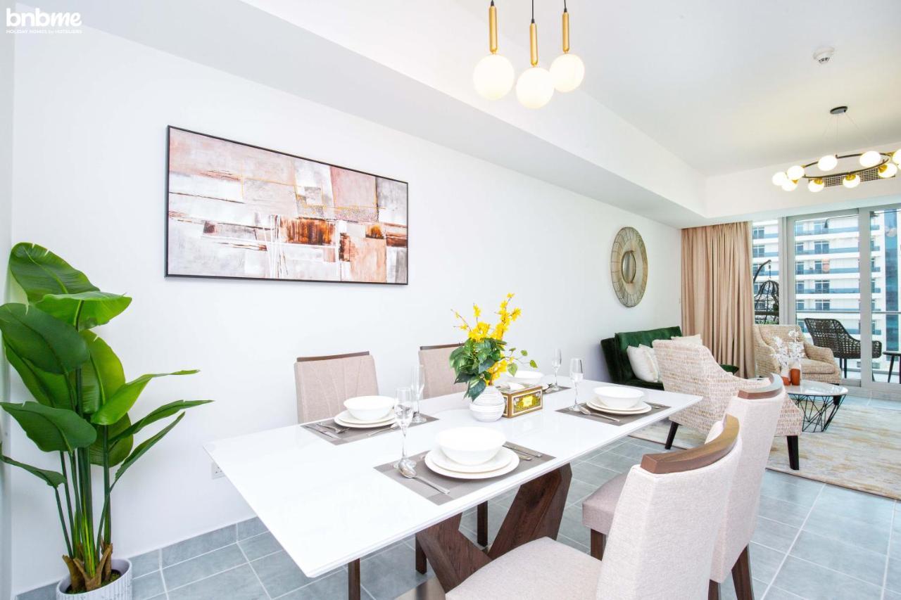 Bnbmehomes - Sit Back & Enjoy Seeing The Luxury Yachts Drive By - B67 Dubai Bagian luar foto