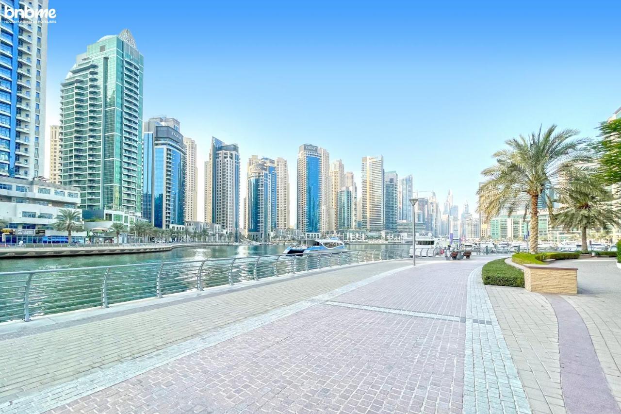 Bnbmehomes - Sit Back & Enjoy Seeing The Luxury Yachts Drive By - B67 Dubai Bagian luar foto